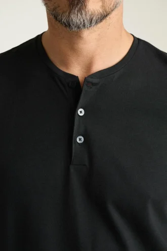 Jetsetter Performance Long Sleeve Henley