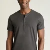 Jetsetter Performance Short Sleeve Henley