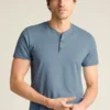 Jetsetter Performance Short Sleeve Henley