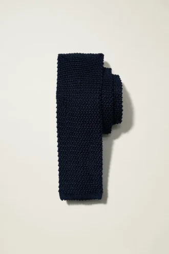 Tie Your Outfit Together with Bonobos Premium Silk Necktie