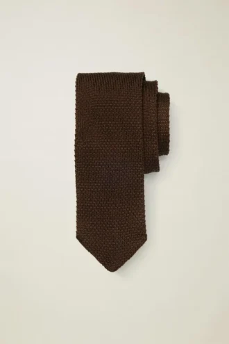 Tie Your Outfit Together with Bonobos Premium Silk Necktie