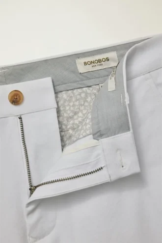 The Chino 2.0 – Straight Fit