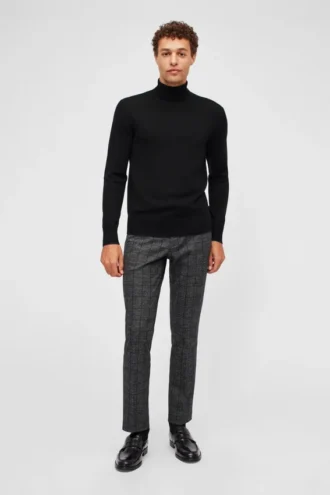 Washable Merino Turtleneck Sweater